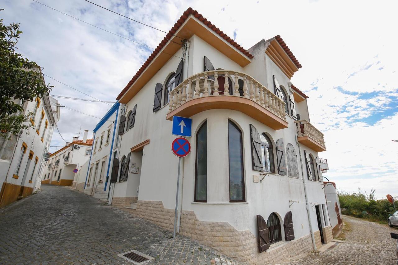 Casa Da Tia Laura Apartment Nazare Ngoại thất bức ảnh