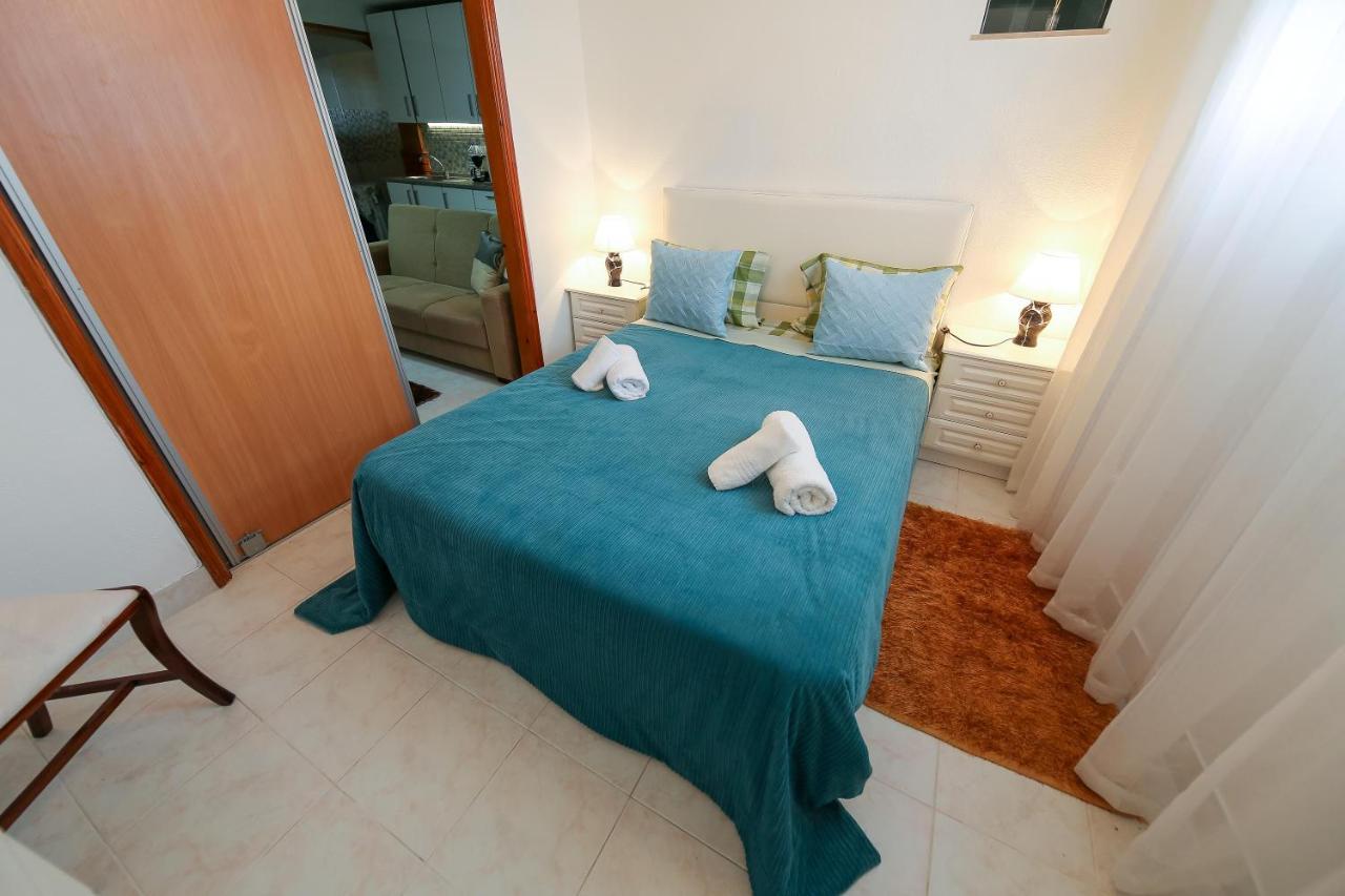 Casa Da Tia Laura Apartment Nazare Ngoại thất bức ảnh